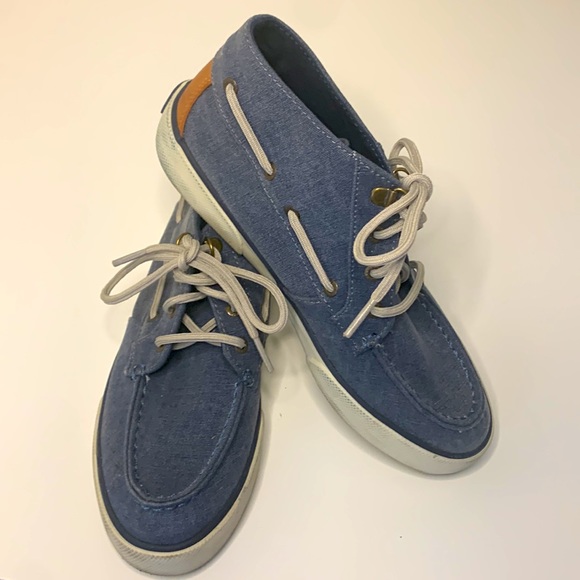 Sperry Hi-Top Boat Shoe - Picture 2 of 8